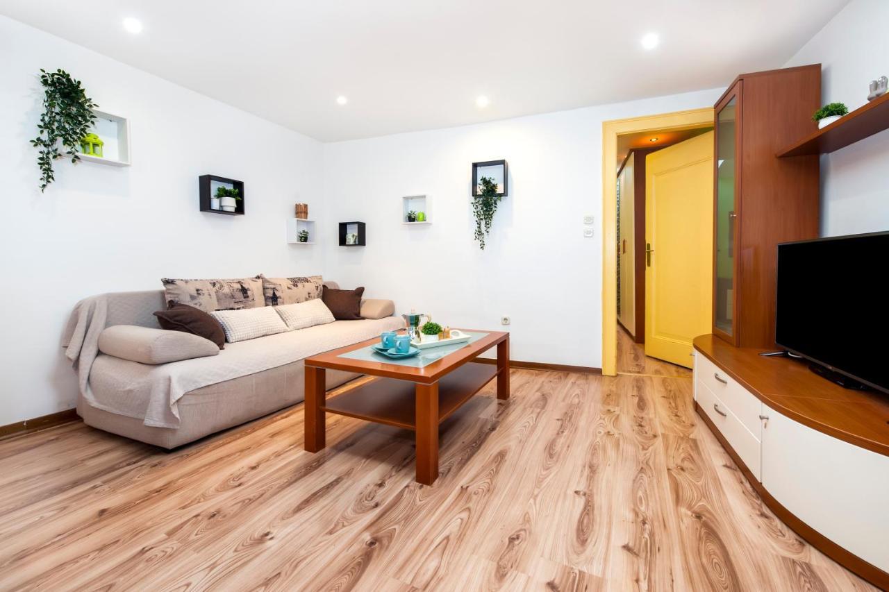Ap Downtown Apartment Rovinj Exteriér fotografie